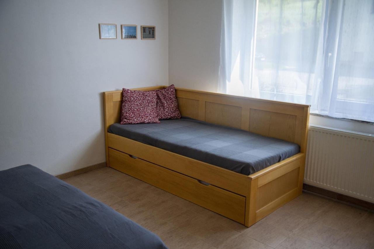 Ubytovani Domecek V Mikulove Apartment ภายนอก รูปภาพ
